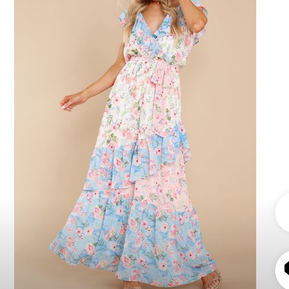 Red Dress Boutique Dresses & Skirts - Floral dress